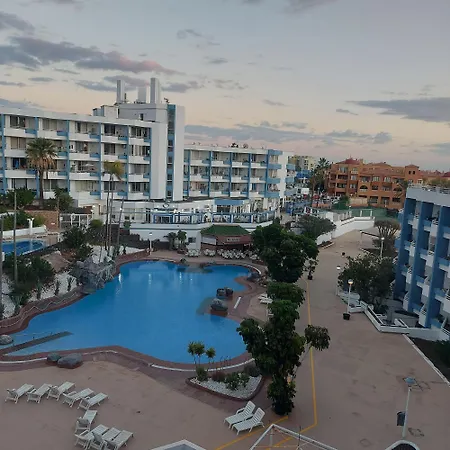 Relax And Pool En Park Apartament *